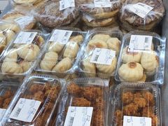 -沃尔玛(前山店)
