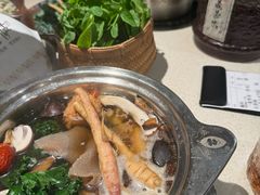 -一叶一世界•素食餐厅(环球中心店)
