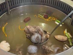 -阿二骨煲(新天地店)