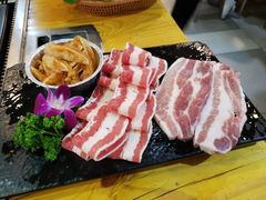 五花肉-金顺韩式烤肉·网红烤肉店(广利路店)