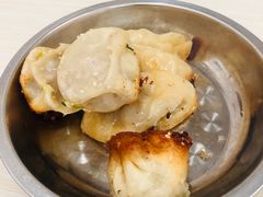 -黄阿姨锅贴大王(万航渡路店)