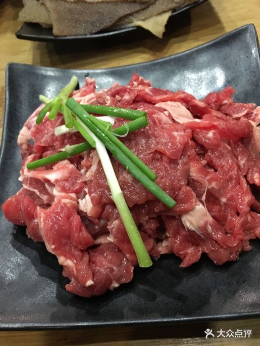 热气牛肉