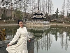 -习家池