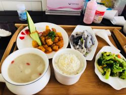 -大美母婴月子中心