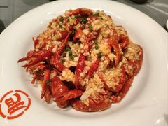 -肥肥虾庄·金牌油焖大虾(杨园滨江时代walk店)