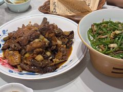 -乔家小院•本地小海鲜•非遗驴肉(万年泉路店)