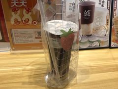 招牌柠檬茶M杯-人在茶在(华南店)