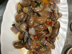 -四川小胡子海鲜(丁村万人海鲜广场店)