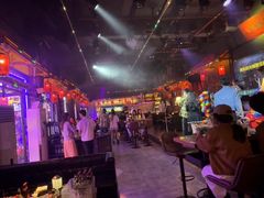 -喜鹊音乐酒馆(西街店)
