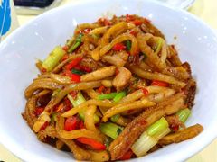 -笨罗卜浏阳菜馆(太平街店)