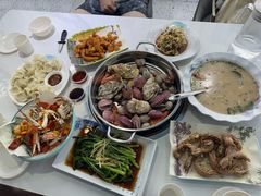 -巧克力渔家.小船海鲜胶东菜(万平口店)