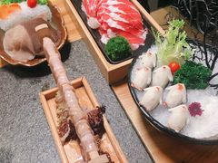 QQ企鹅丸-湊湊火锅·茶憩(东城万达店)