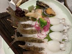 -红鼎豆捞·非遗鲍皇汤火锅(宝丰路店)