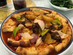 -撒拉人家.酸菜牦牛肉火锅