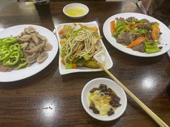 -小胡驴肉火烧 砂锅米线(义和庄店)