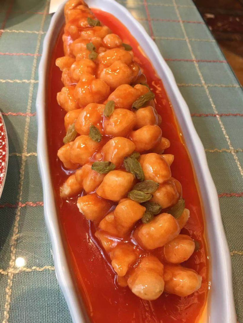 爱融荟好吃的新疆菜,葡萄鱼好看又好吃