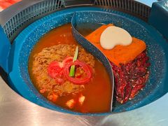 -吼堂老火锅(湖滨银泰in77店)