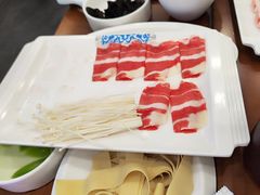 -楼外楼大刀肉传统火锅(西安大路店)