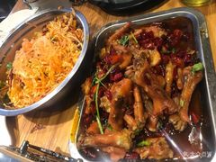 -喝丢一只鞋海鲜烧烤·海肠捞饭(东关街店)
