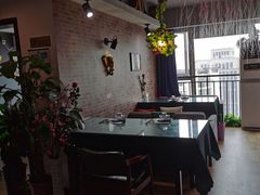-忘忧草融合私房菜(红鼎国际店)