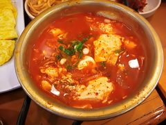 海鲜豆腐锅-金北顺大锅家(신사본점)