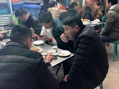 -大兴街扣碗包子馆