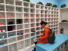 -蓝旗亲子游泳(范湖万达广场店)