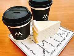 -M Stand(上海人民广场来福士店)