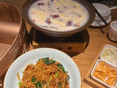 -桂小厨广西菜(青秀万达店)
