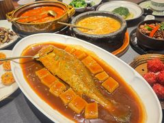 黄鱼烧手作年糕-南里山房·新淮扬菜(徐汇万科店)