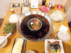 -毛毛老火锅(八年观音桥店)