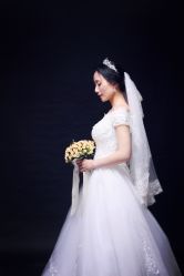 -巴黎春天婚纱摄影(鹤庆路店)