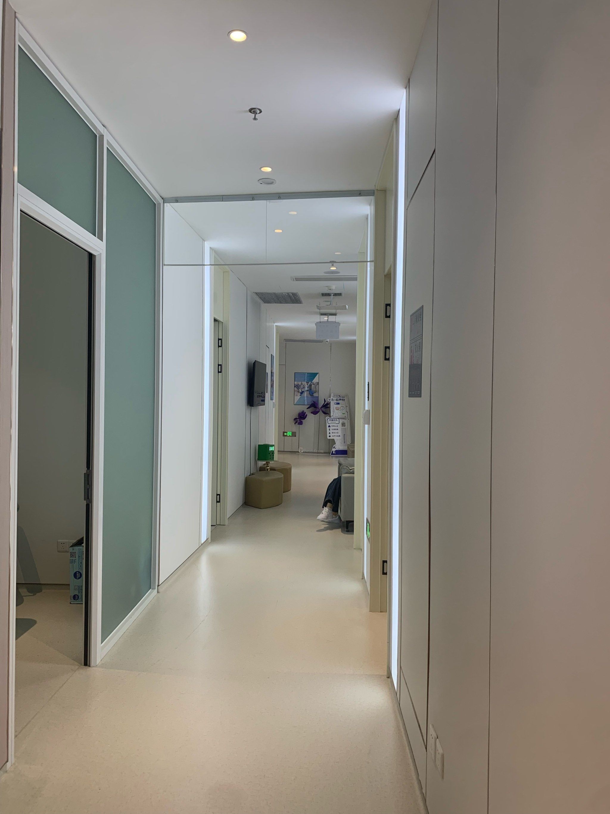 去上海和德医疗美容门诊部坐地铁2号，就诊前的3个小提示