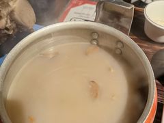 百岁牛骨头汤-龚印记牛骨牛杂屋·四代传承(珠影星光城店)