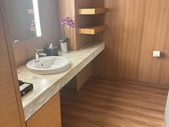 -上海外滩茂悦大酒店