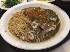 剁椒鱼头-芳芳私房菜·精做淮扬菜(承德路店)