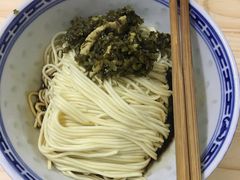 雪菜肉丝拌面-盛兴面馆(真儒大厦店)