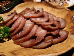 猪拱嘴-燕郊烧鸽子(广安路店)