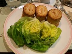 芝士火腿面包卷-ladurée(戴高乐机场T 2F店)