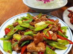 炝炒回味滷肥肠-静一餐厅·湖北菜(前门创始店)