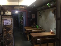 -万记麻辣烫国展总店