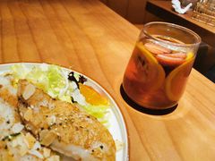 -POKEE VIA&Brunch·维娅(重庆来福士店)