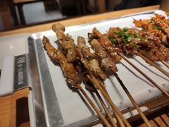 烤羔羊肉串-木屋烧烤(岗顶二店)