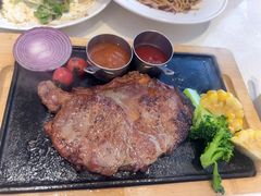 -东方豪客牛排意面披萨(玉函银座店)