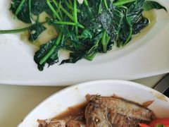-鑫悦楼煎蟹·16年海鲜大排档