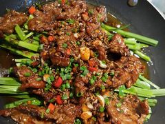 -黄泥岗·地道湖北菜(奥特莱斯店)