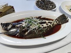 -老船夫婚宴婚庆会馆(延吉路店)