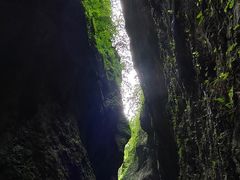 -龙水峡地缝景区