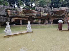 -海口观澜湖火山温泉谷