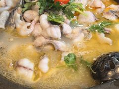 -大鼎石锅鱼(春江里店)